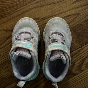Toddler sneakers